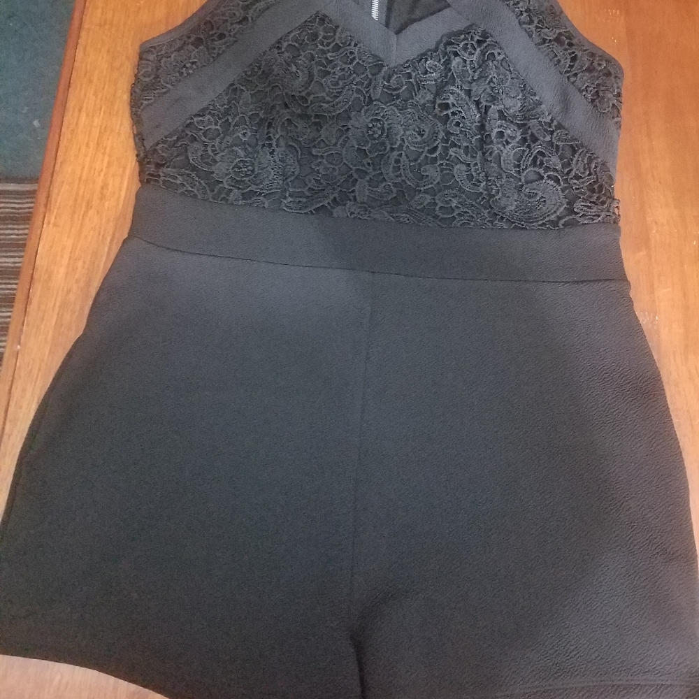 Romper - Picture 3 of 3